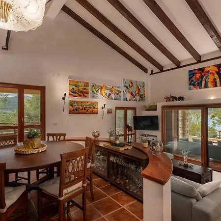 Barotul Holiday home Pasman