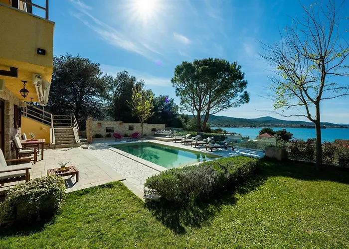 Barotul Дом отдыха *